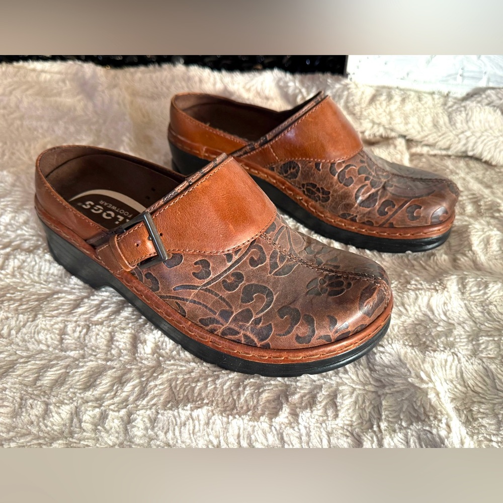 Klogs Austin Tooled Leather Comfort Clogs